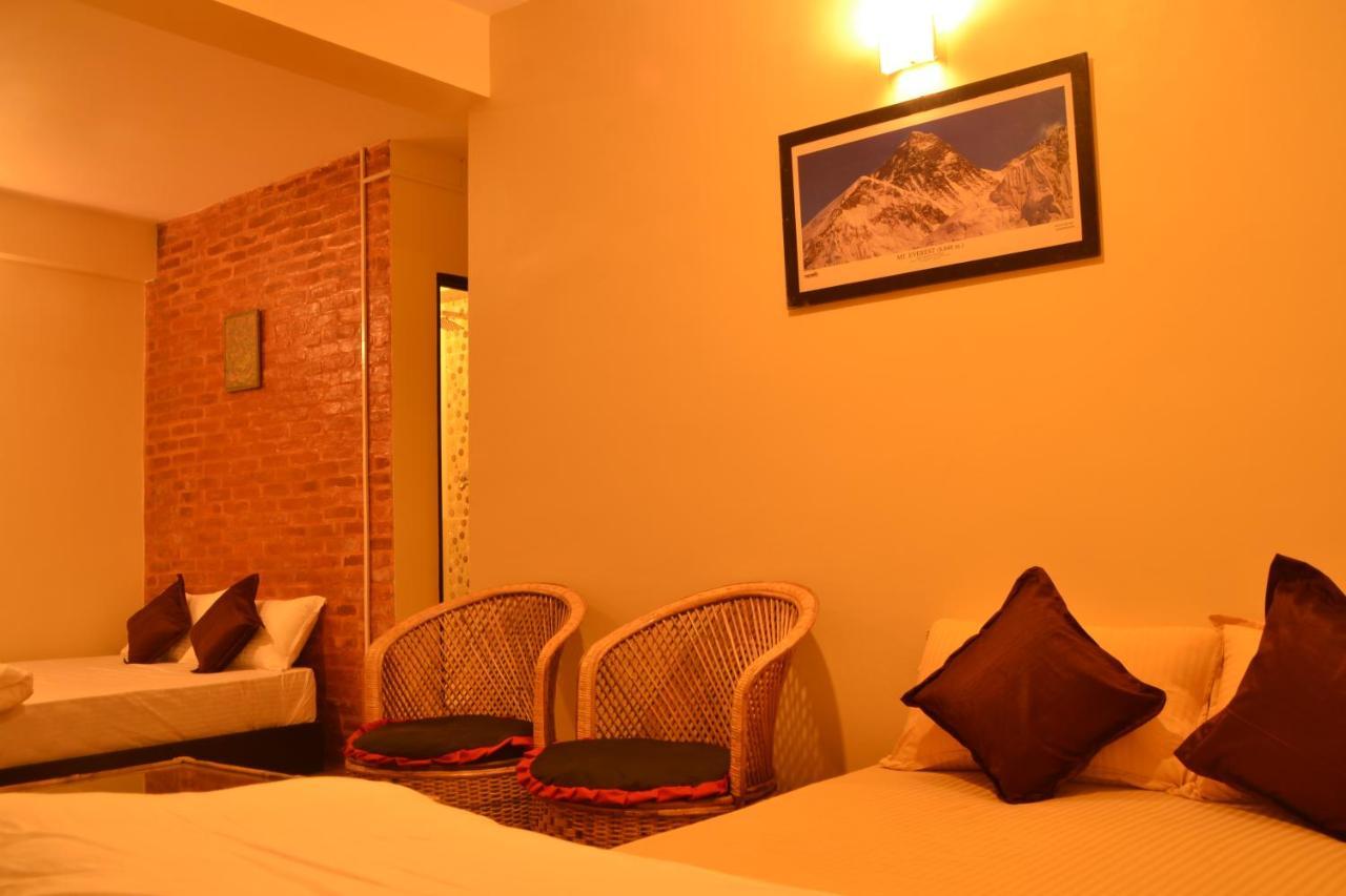 Pradhan House - Home Stay With Garden Bhaktapur Bagian luar foto